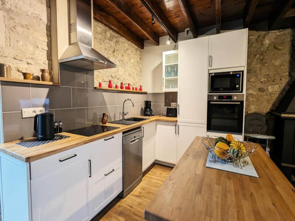 House 6 People Hotel in Centre-Val de Loire
