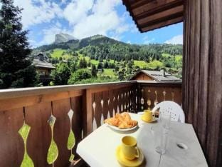 Quiet Apartment Near The Slopes Hotel in La Clusaz