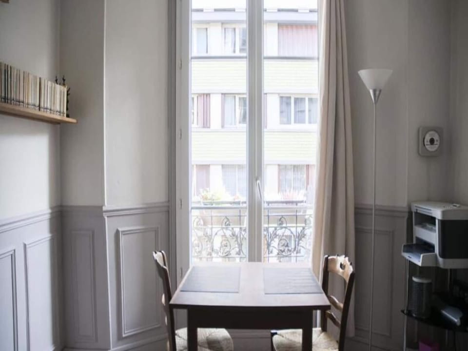 Appt Cosy Proche Parc Villette Hotel in Pantin