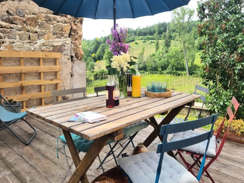House 2 People Hotel in Auvergne-Rhône-Alpes