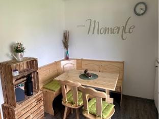 Apartment by Lake Ossiach with Mountain Views Hotel in Villach