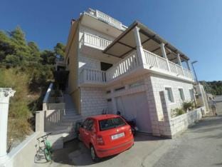 Apartments Maritimo - Two Bedroom Apartment with Sea View and Terrace Hotel in Dubrovnik-Neretva County