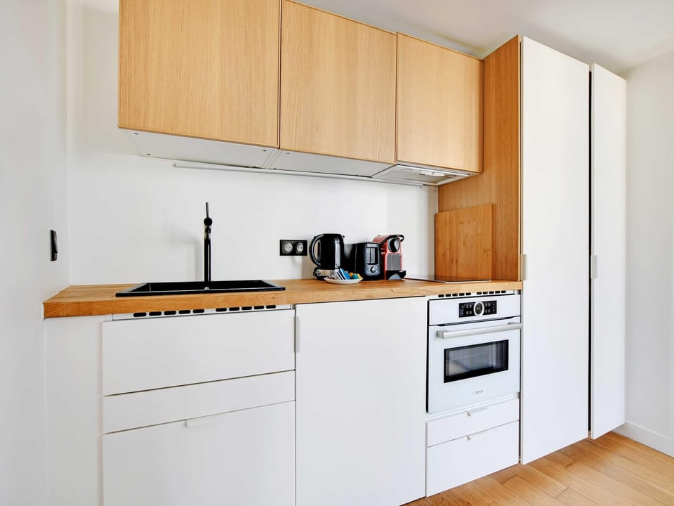 Charming apt with ac - 1bd4p - rue des archives  le marais Hotel in Paris