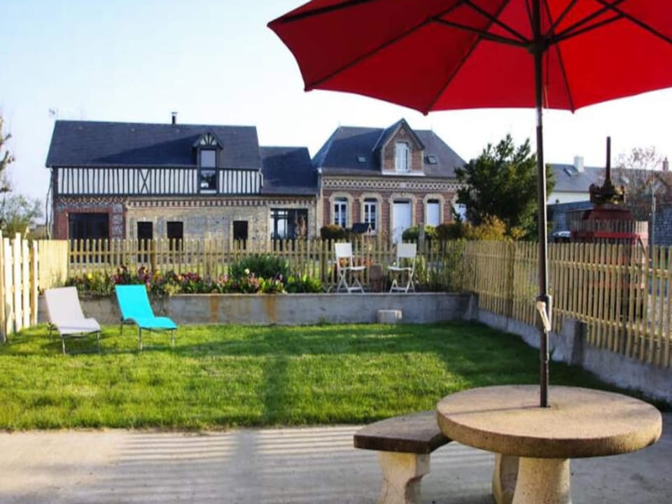 House 4 People Hotel in Normandy