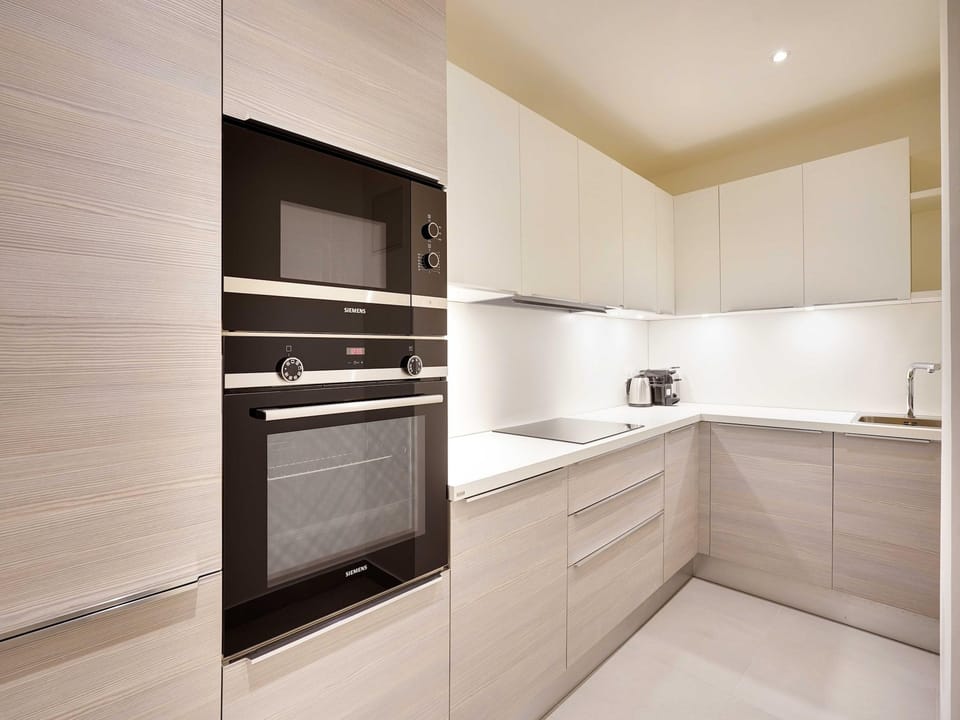Sleek apartment in Levallois-Perret Hotel in Levallois-Perret
