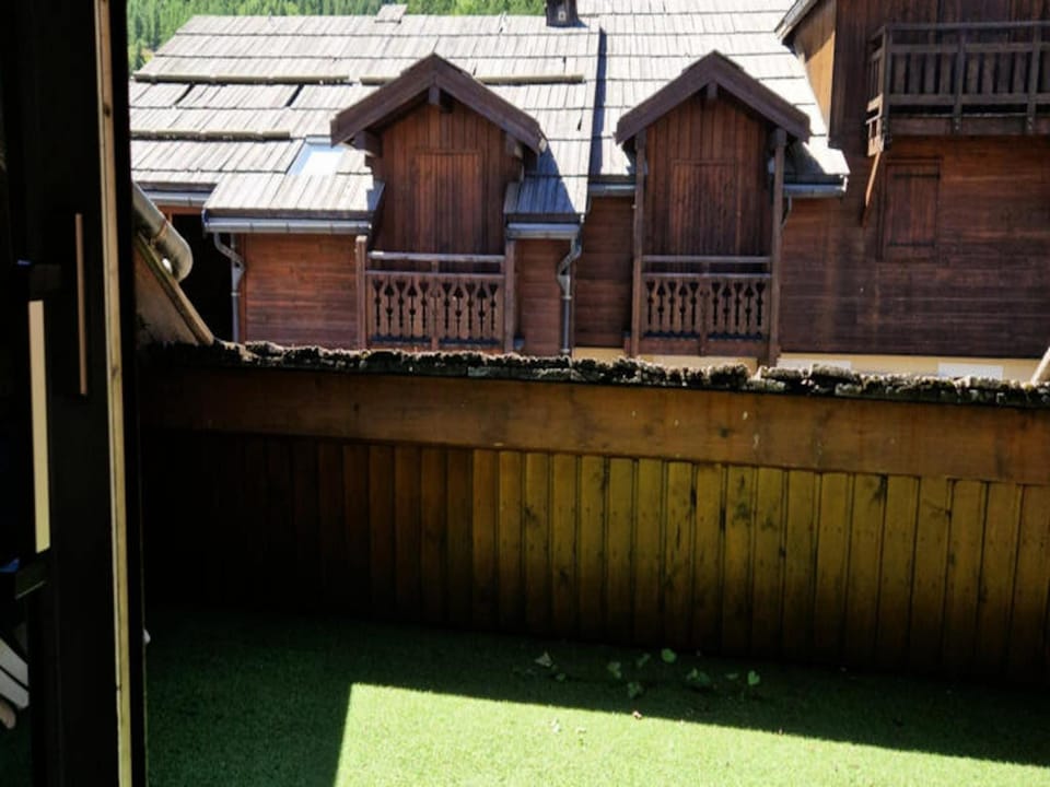 Holiday rentals in Saint-Chaffrey Hotel in Saint-Chaffrey