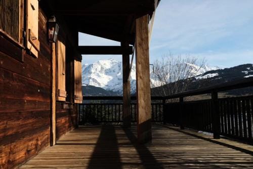 Lombard Chalet Hotel in Combloux