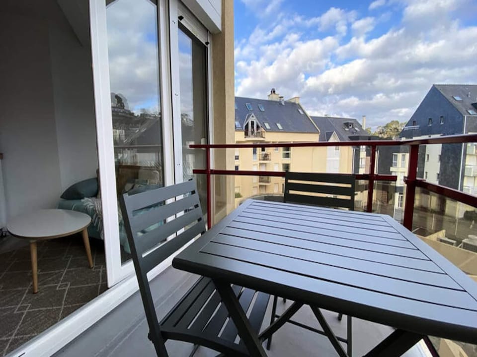 Rooms 3 People Hotel in Perros-Guirec