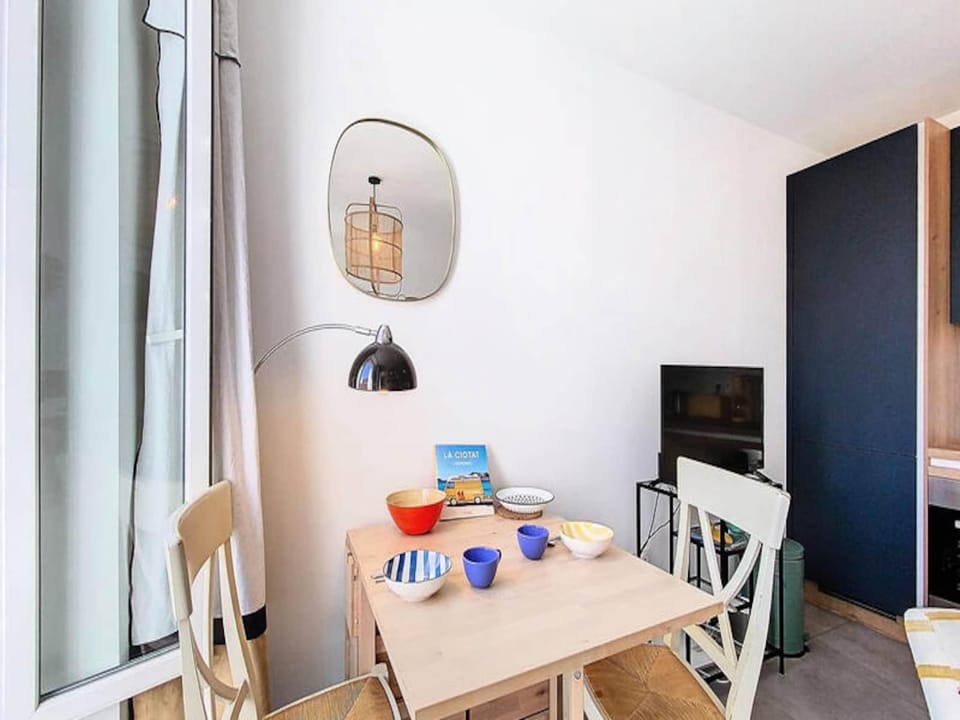 Rooms 2 People Hotel in La Ciotat