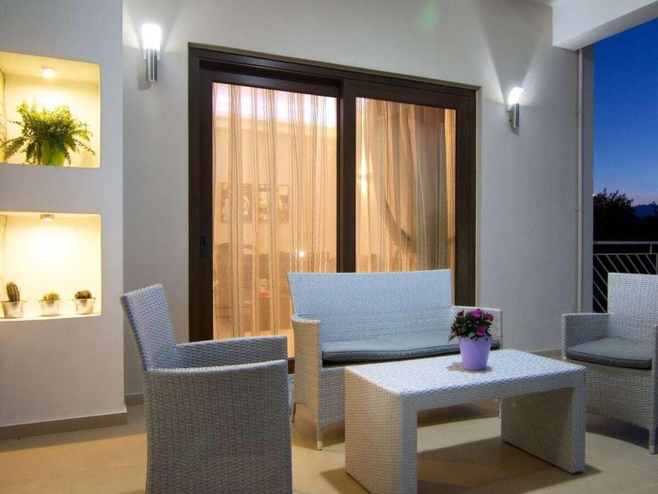 Villa in Prines with swimming pool Resort in Crete