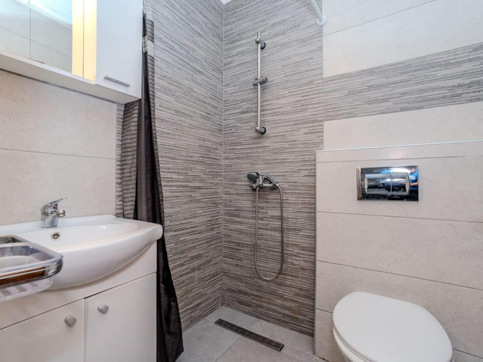 Apartments Robi  Kristina - Studio Apartment with Terrace S2 Hotel in Šibenik-Knin County, Croatia