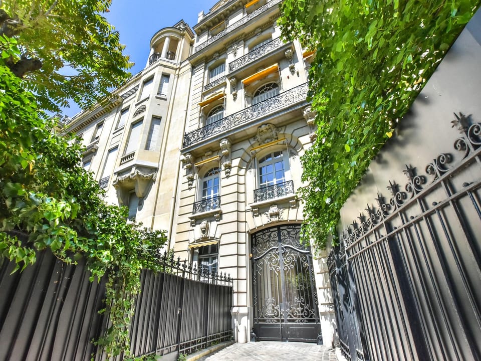 Charming apartment - 1BR3P - Arc de Triomphe Hotel in Paris