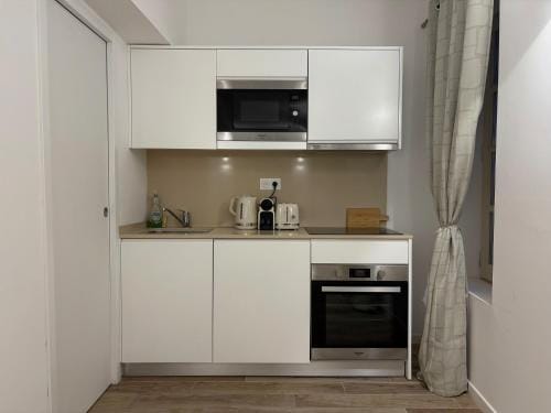 Charming studio - AC- 2P-Saint-Tropez Hotel in Saint-Tropez