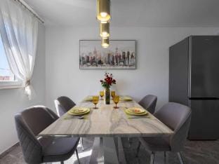 Kastel Stari Sunny Downtown Apartment with Terrace - One Bedroom Apartment with Terrace Hotel in Šibenik-Knin County, Croatia