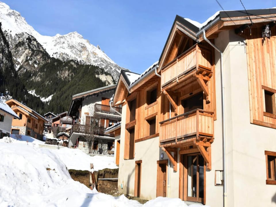 Vacation Rental Pralognan 128 Hotel in Pralognan-la-Vanoise