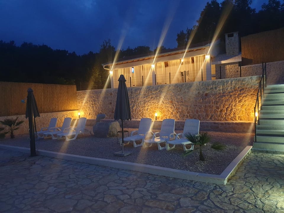 Villa Rest for the soul - Four Bedroom Villa Resort in Split-Dalmatia County