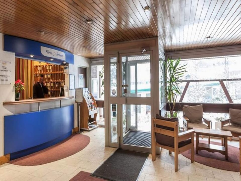 Apartment 8 people - 1 bedroom  1 sleeping area - River Hotel in Chamonix