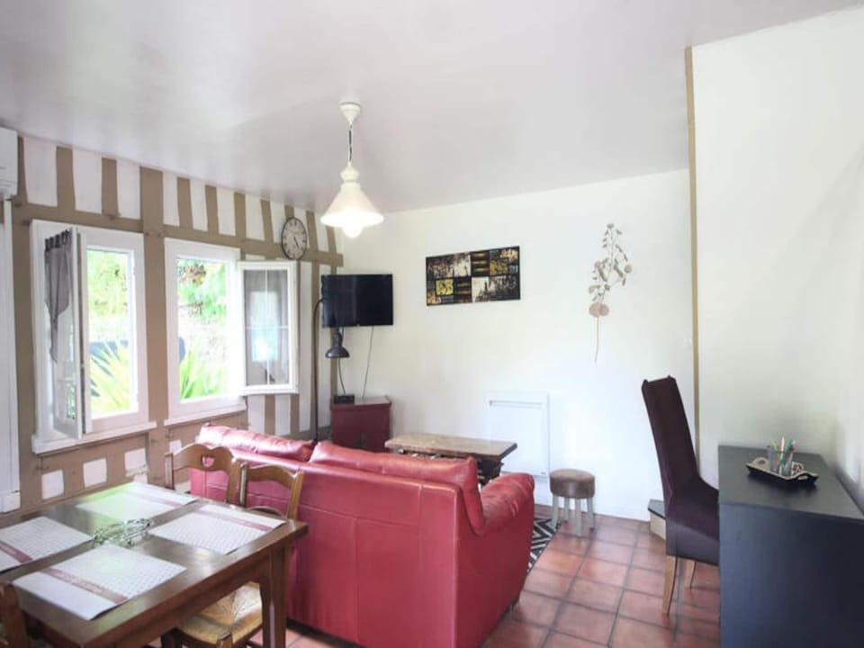 House 4 People Hotel in Normandy