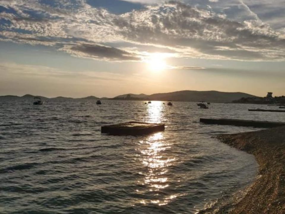 Modern Beachfront Apartments near Sibenik - One Bedroom Apartment with Balcony and Sea View Hotel in Šibenik-Knin County, Croatia