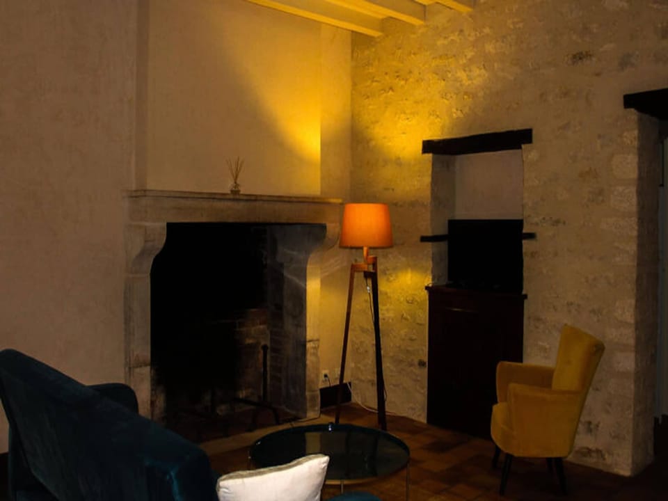 House 14 People Hotel in Centre-Val de Loire