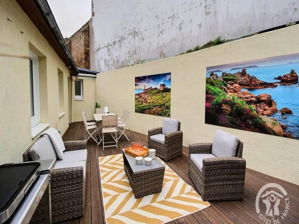 Gite de France 6 people Hotel in Perros-Guirec