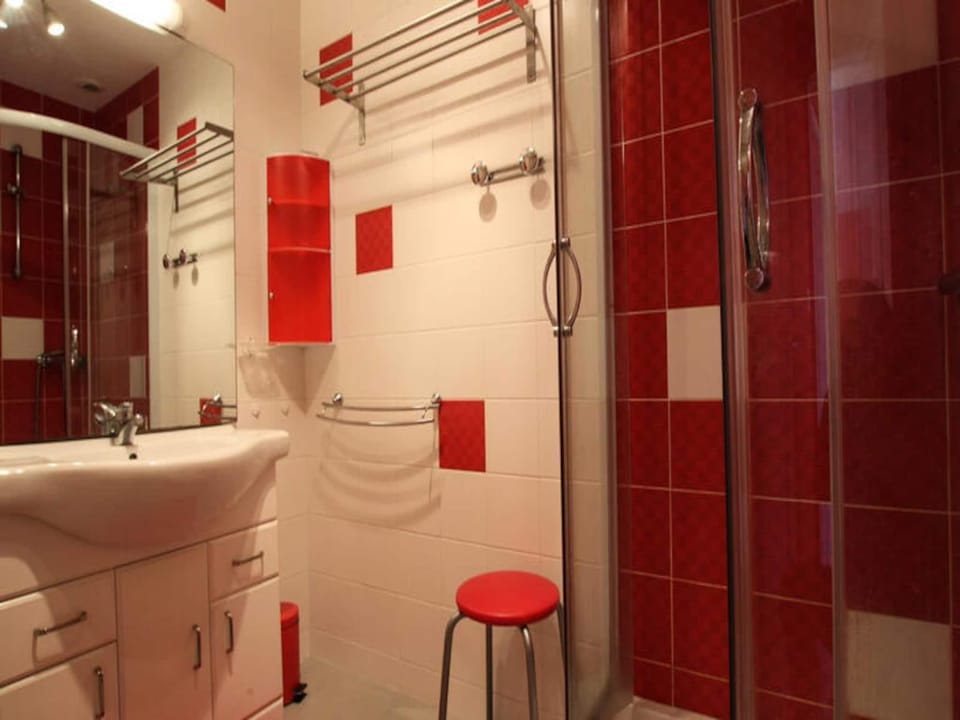 House 10 People Hotel in Normandy