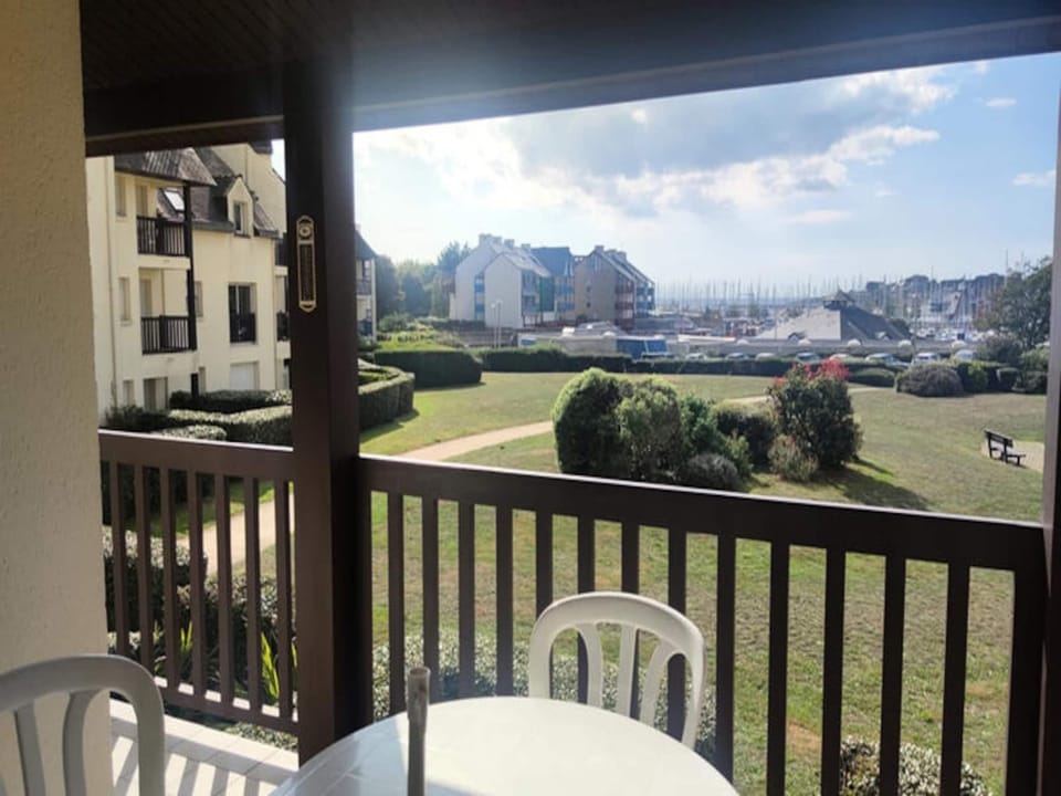 Rooms 4 People Hotel in Arzon