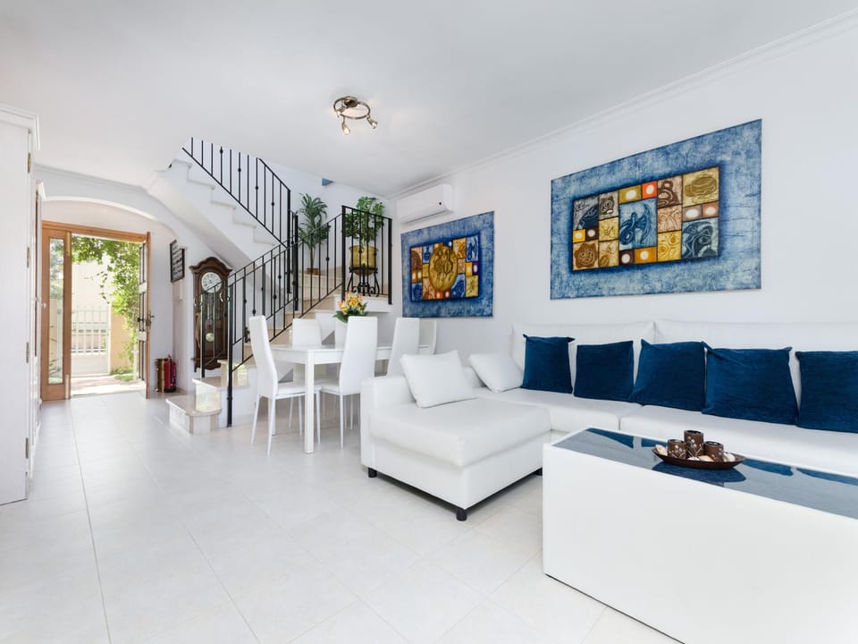Es Repos - Villa With Private Pool. Free Wifi Resort in Pla de Mallorca