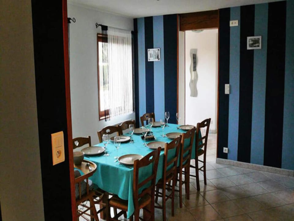 House 9 People Hotel in Normandy