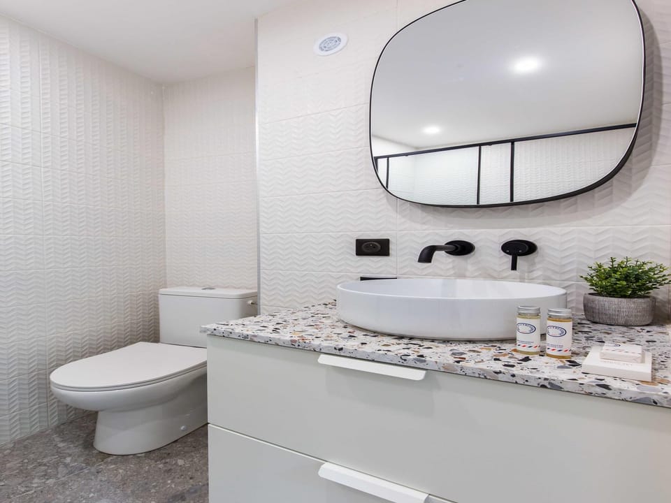 Charming studio - 2P - Beaugrenelle  Tour Eiffel Hotel in Paris