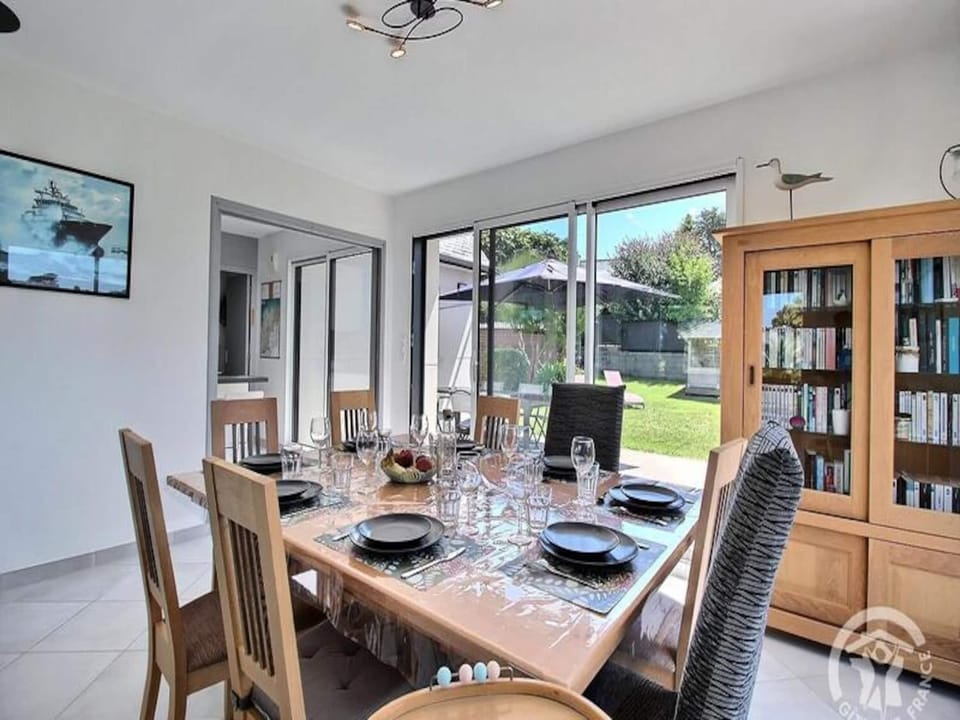 GAEte de France 4 people Hotel in Louannec