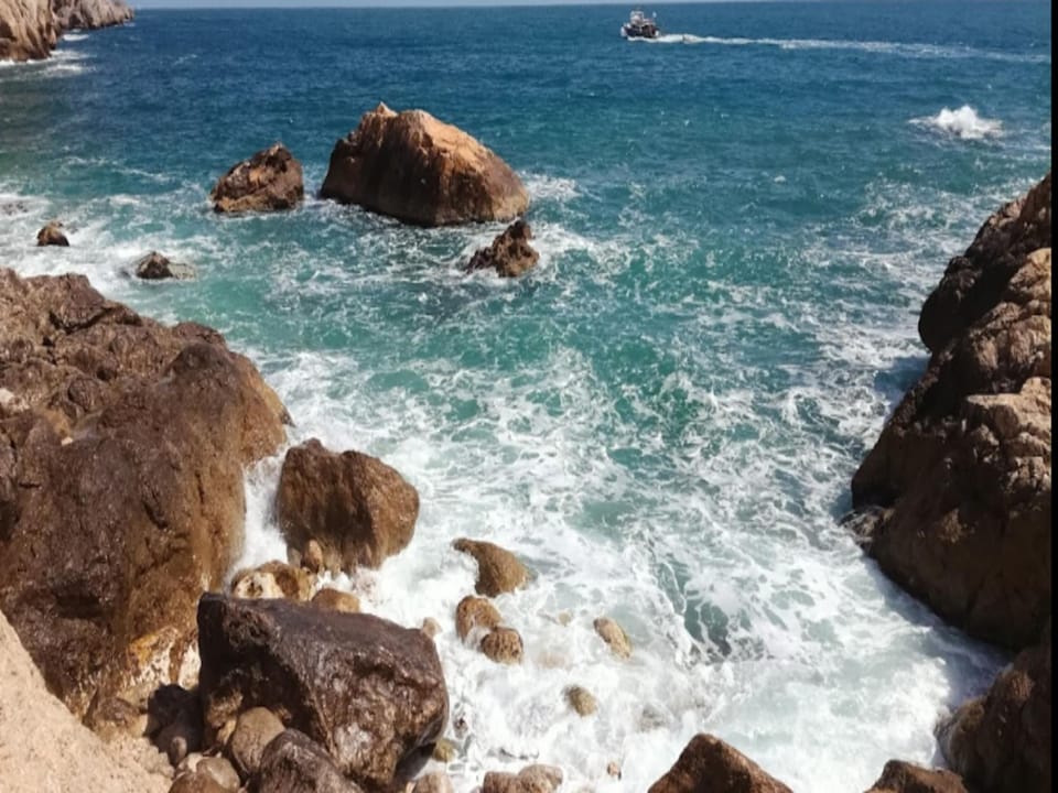 Room 4 People Hotel in Cavalaire-sur-Mer