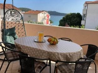 Apartment Megi - Two Bedroom Apartment with Balcony and Sea View Hotel in Šibenik-Knin County, Croatia