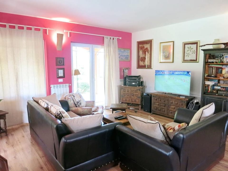 Villa in Pula 42 with swimming pool Hotel in Fažana
