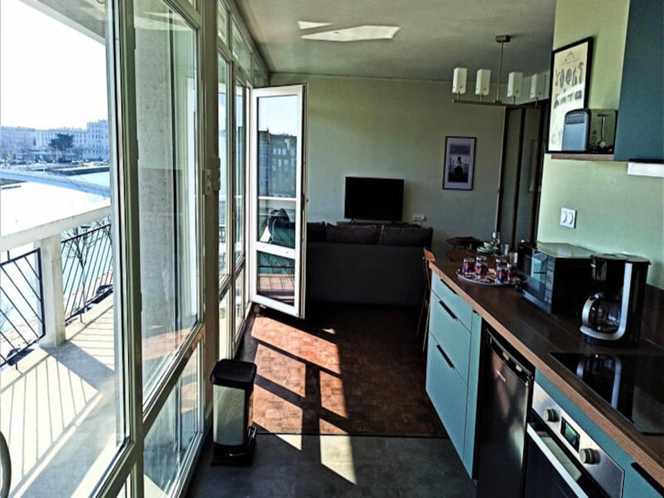 Rooms 4 People Hotel in Le Havre