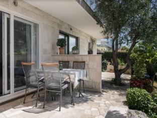 Apartments Vujina - One Bedroom apartment and Balcony Hotel in Šibenik-Knin County, Croatia