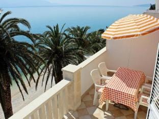 Apartments Pansion Franka 3 - Apartment 11 Hotel in Dubrovnik-Neretva County