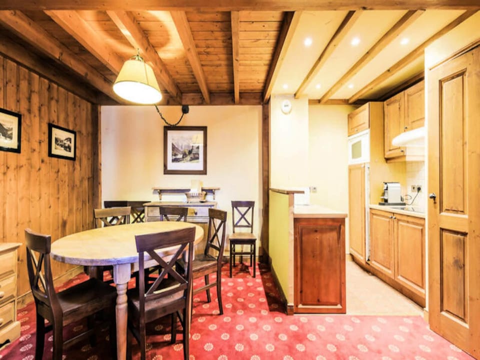 Prestige 3 bedroom apartment 8 people Hotel in Bourg-Saint-Maurice