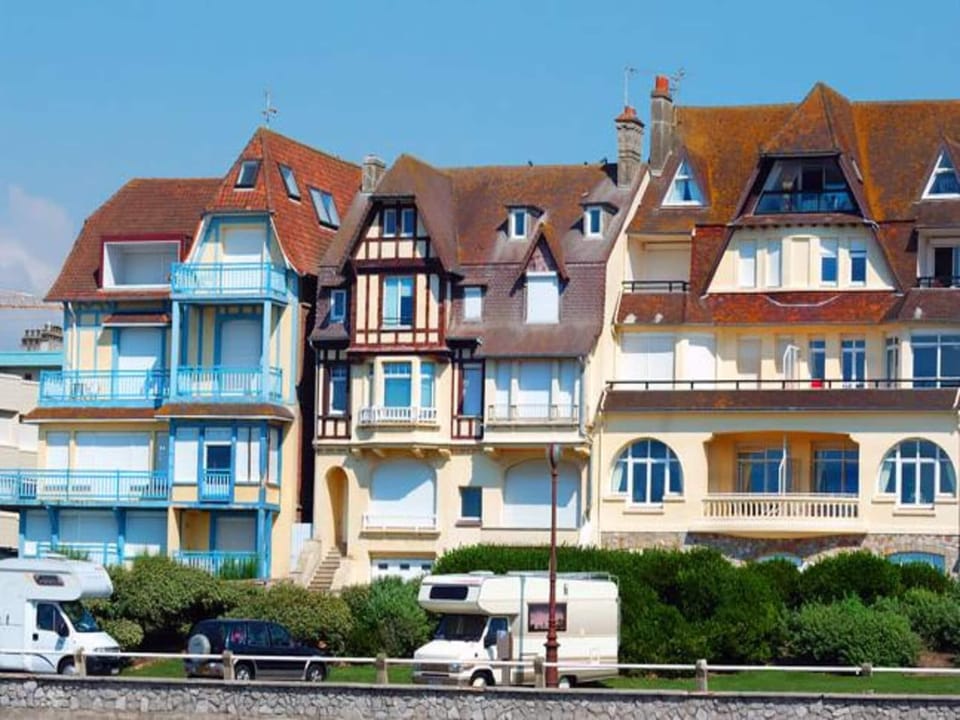 Apartments with terrace near the beach Hotel in Le Touquet