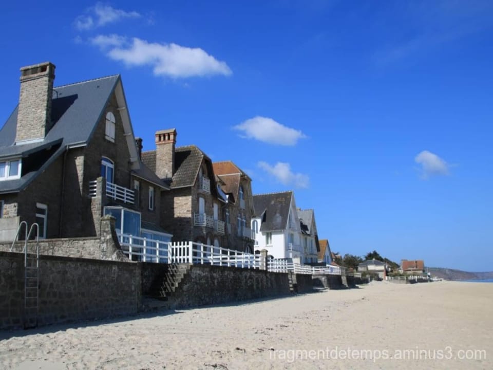 Apartments with terrace near the beach Hotel in Le Touquet
