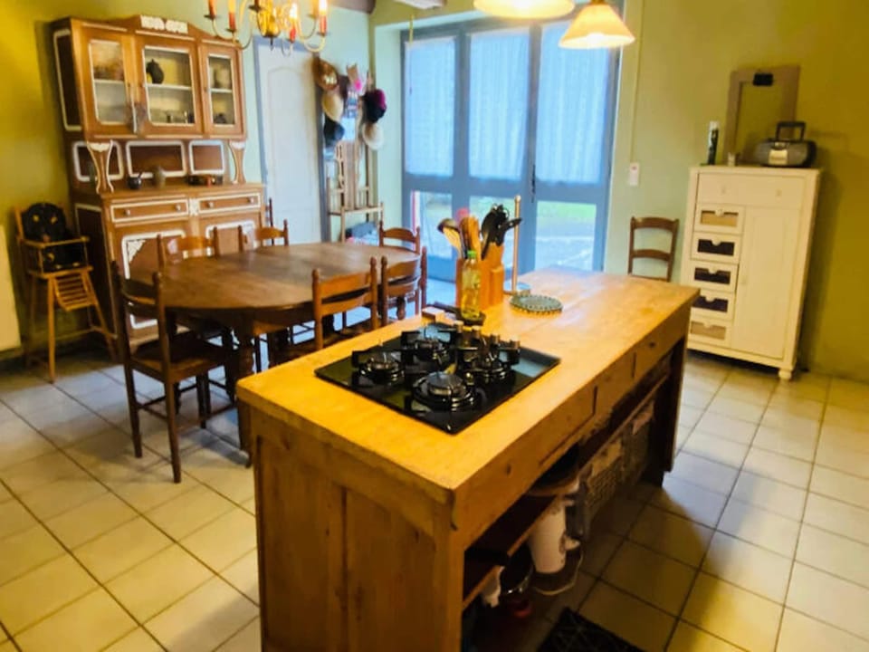 House 6 People Hotel in Auvergne-Rhône-Alpes