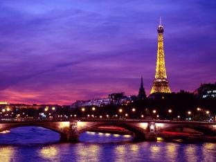 Refurbished T2 Near Trocadero Hotel in Paris