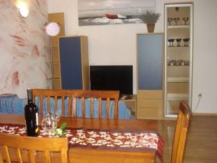 Apartmani Luna - Two Bedroom  Apartment Hotel in Šibenik-Knin County, Croatia