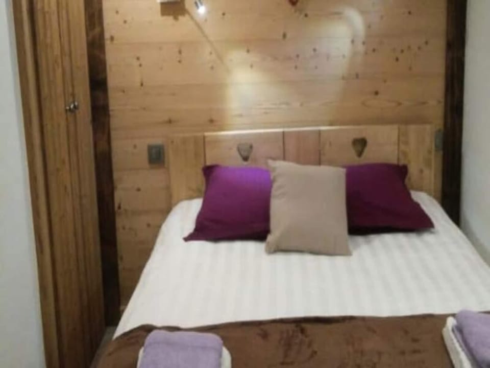 Apartments for 6 People Hotel in Combloux