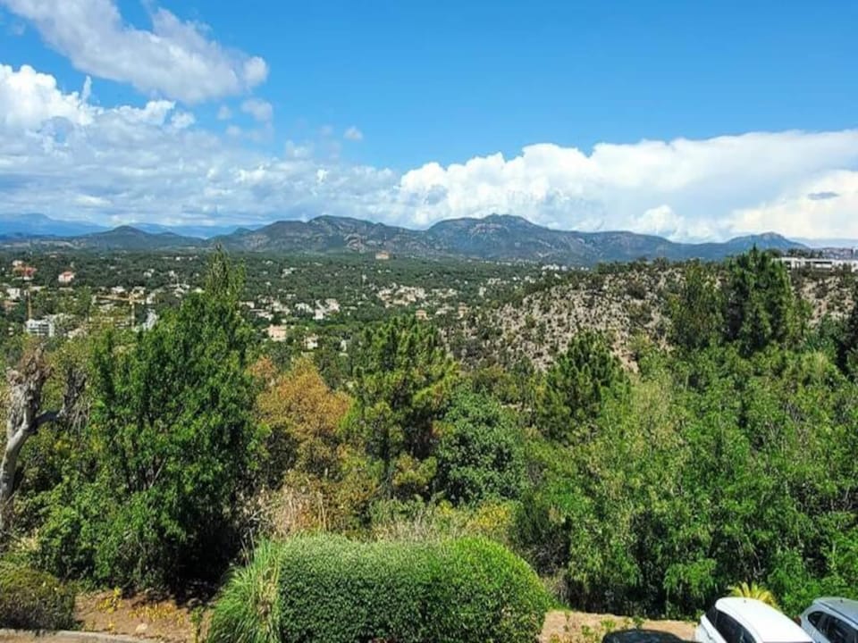 Apartments for 6 People Hotel in Saint-Raphael