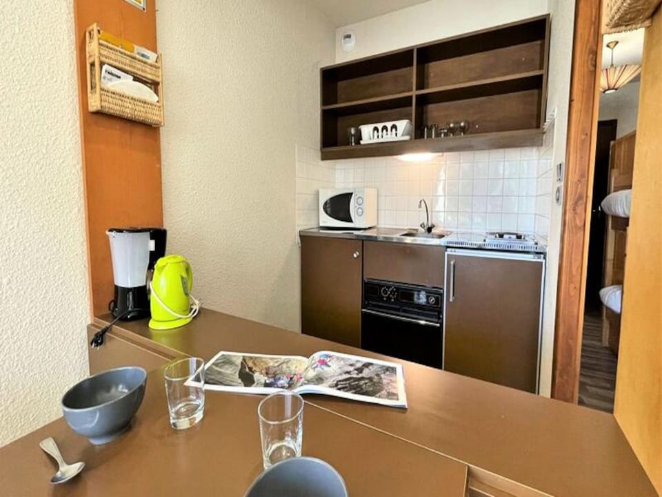 Studio for 4 People Hotel in Provence-Alpes-Côte d'Azur