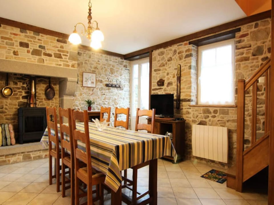 House 4 People Hotel in Normandy