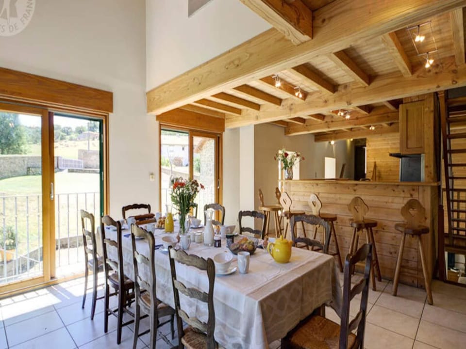 House 13 People Hotel in Auvergne-Rhône-Alpes