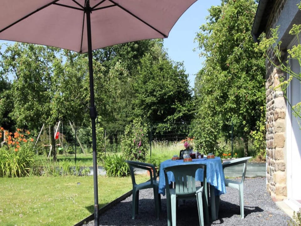House 4 People Hotel in Brittany