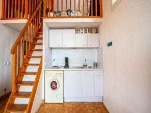 Apartment in front of Marina Grimaud Hotel in Cogolin